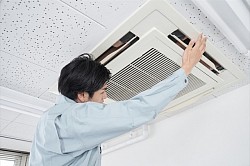 業務用エアコン(取付・清掃)